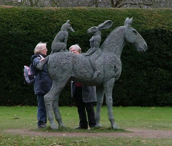 Taking a Closer Look, Yorkshire Sculpture Park, Feb09