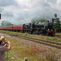 The Railway Children greet the Scarborough Spa Express!!